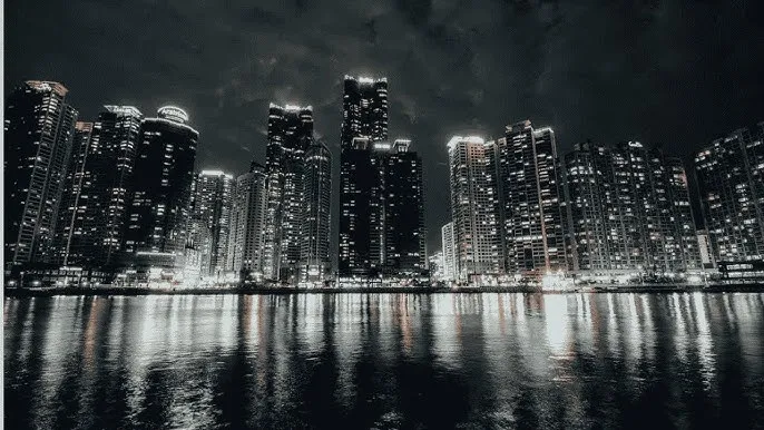 在线黄油 - 城市之光：霓虹背后的人间烟火
